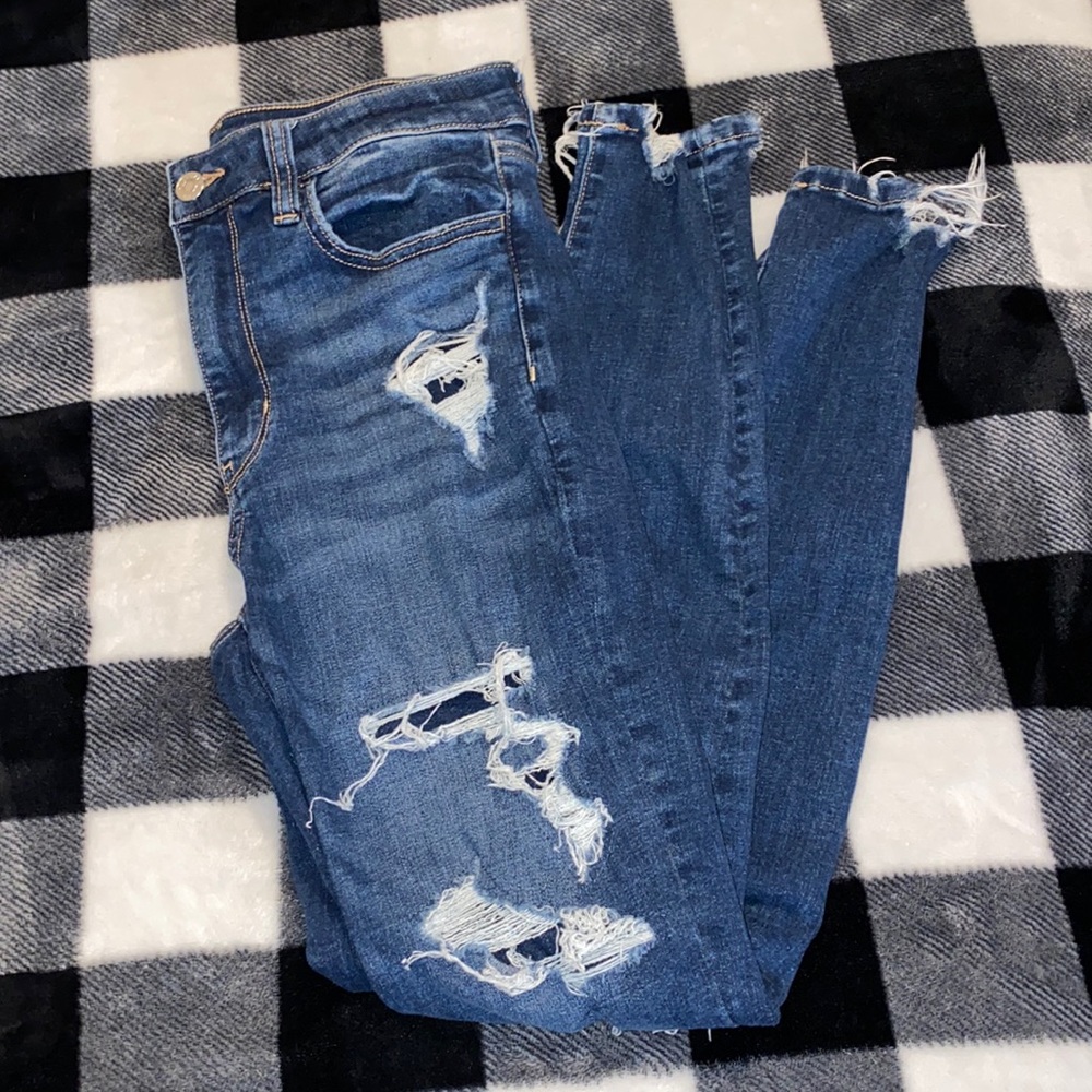 American Eagle Next Level Stretch Ripped Jegging 6 Short